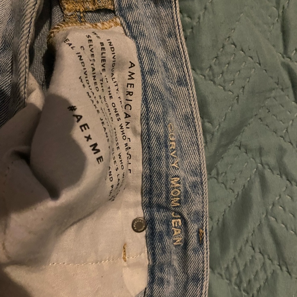 American eagle curvy mom jeans